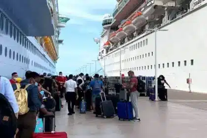 Lama Kontrak Kerja Kapal Pesiar