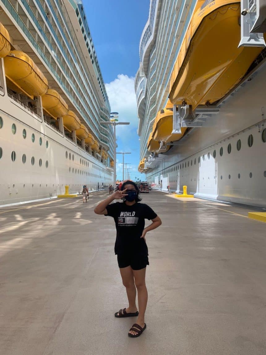 Shinta Sukses Bekerja Di Royal Caribbean Cruise Line