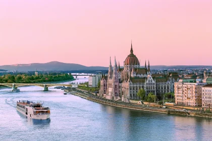RIVER CRUISE