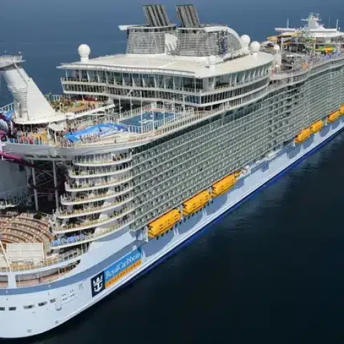 Harmony-of-the-Seas-Exterior